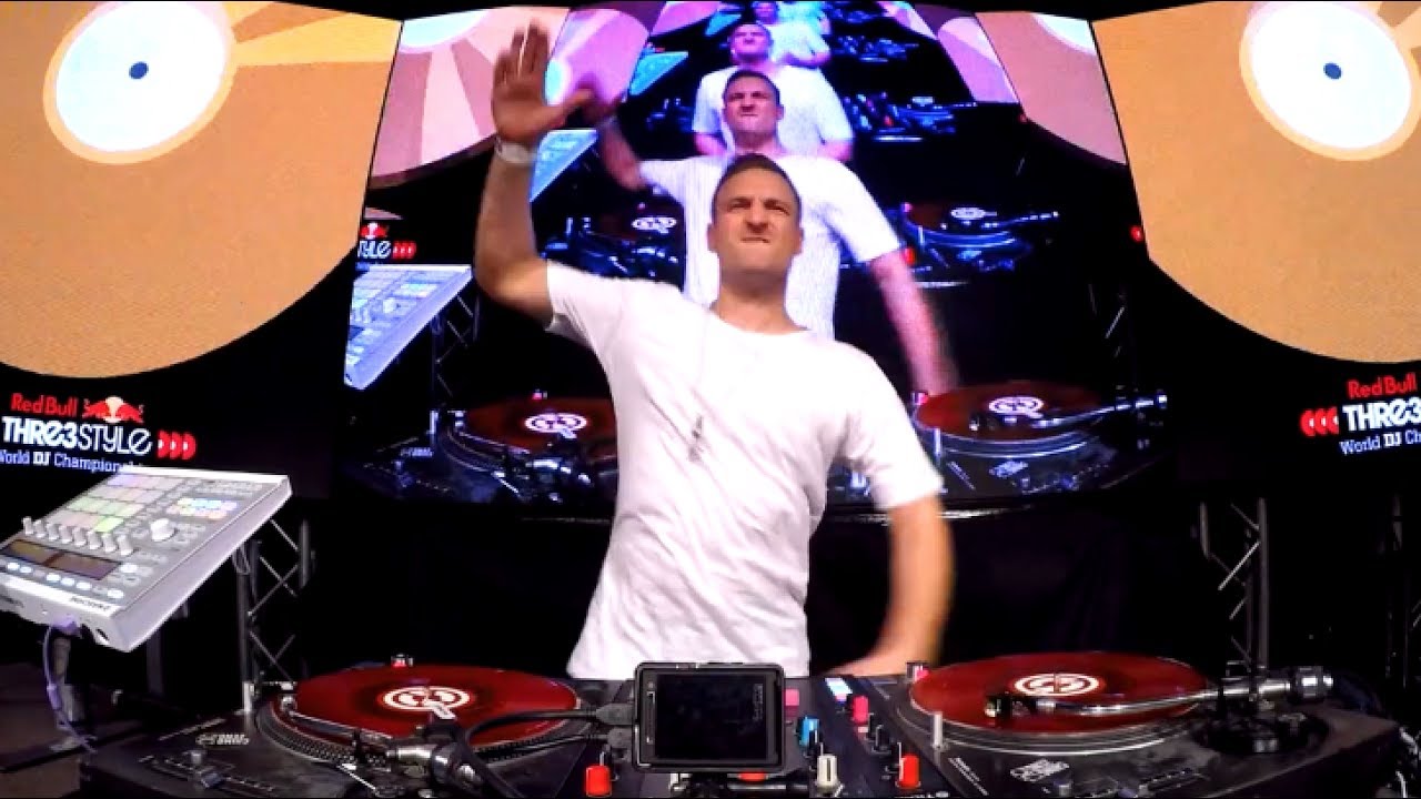 DJ PRO-ZEIKO / Red Bull Thre3style Winner Set Germany 2016 