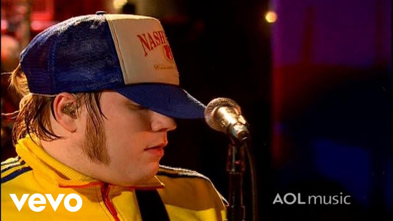I Slept With Someone In Fall Out Boy And All I Got Was This Stupid Song Written About Me (...