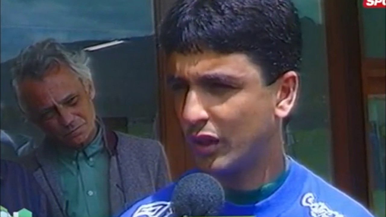 TV Bandeirantes: Ely Coimbra entrevista Bebeto (14/09/1993)