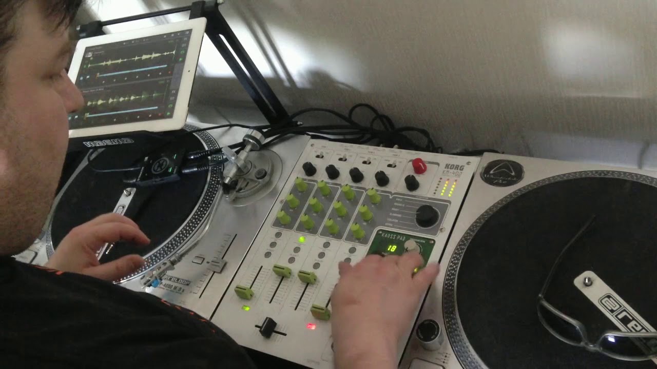 Korg KM-402 & Traktor DJ