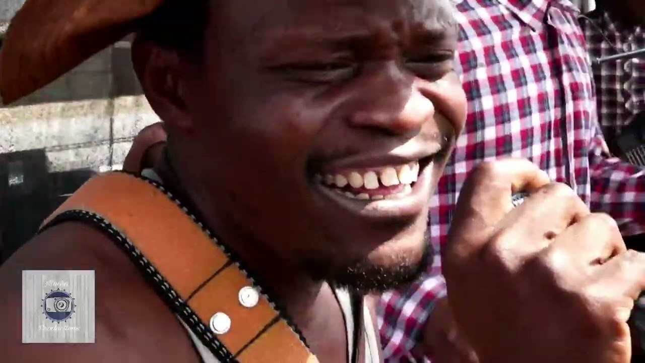 SEKURU GUDO PERFORMING WERU LIVE
