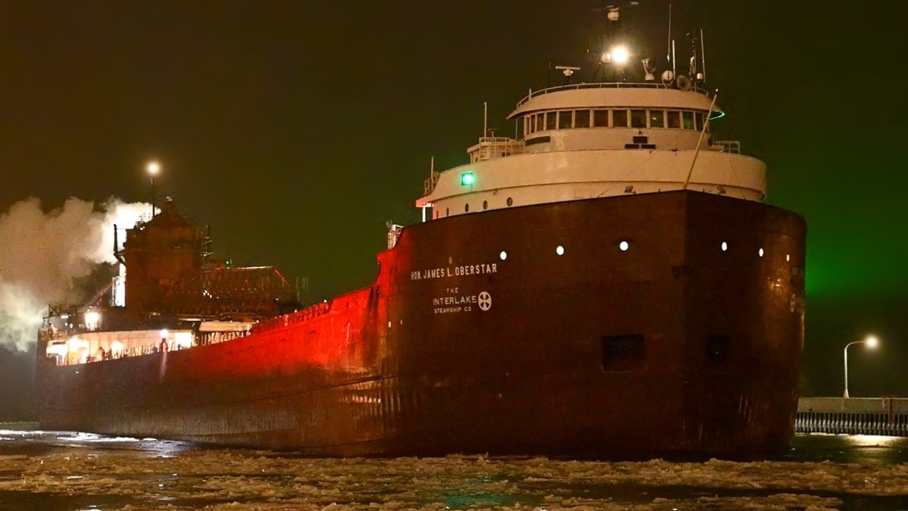 Hon. James L. Oberstar - Captain Gives His Mom a Master Salute When Arriving for Winter Layup