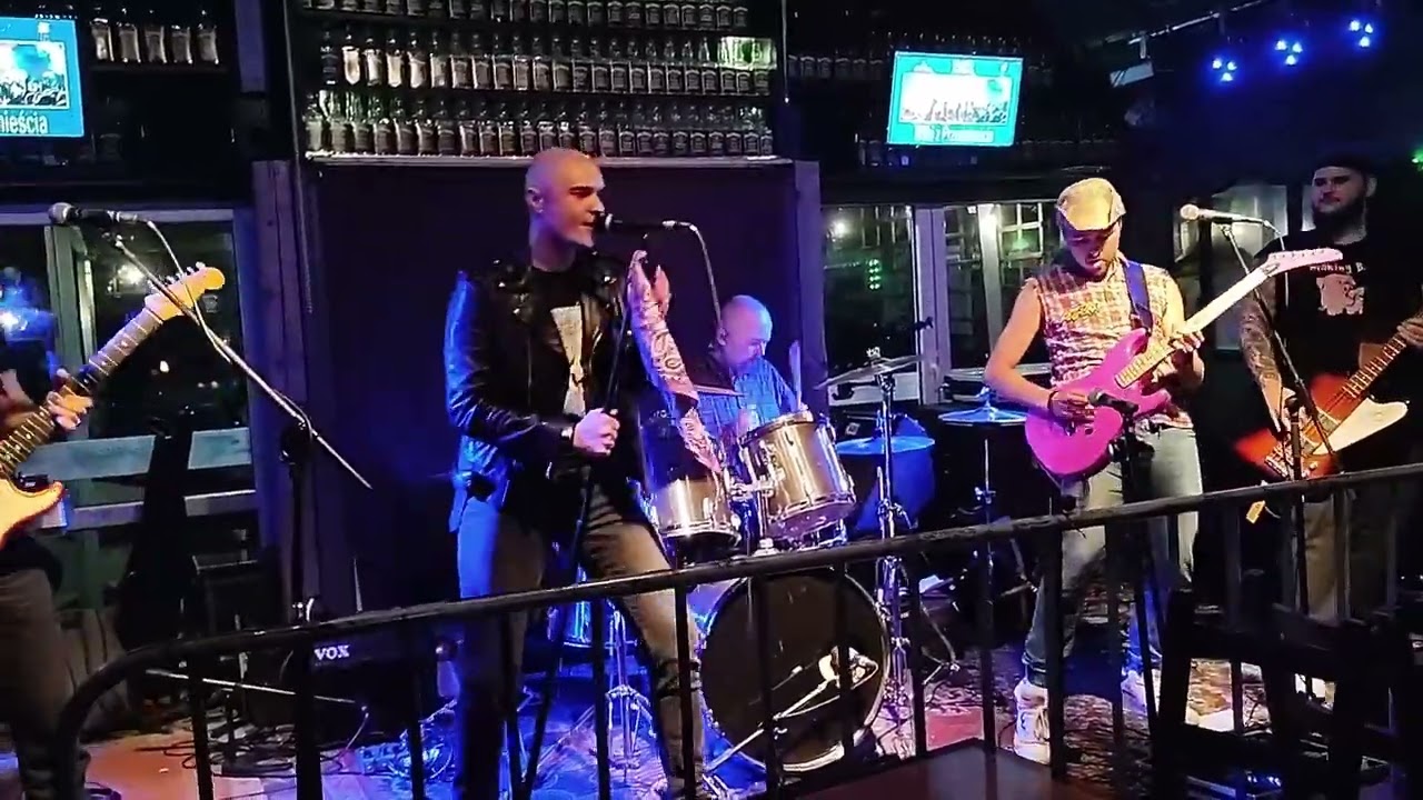 Wilki z Przedmieścia - Ikar | Live @Alive 14/03/2024