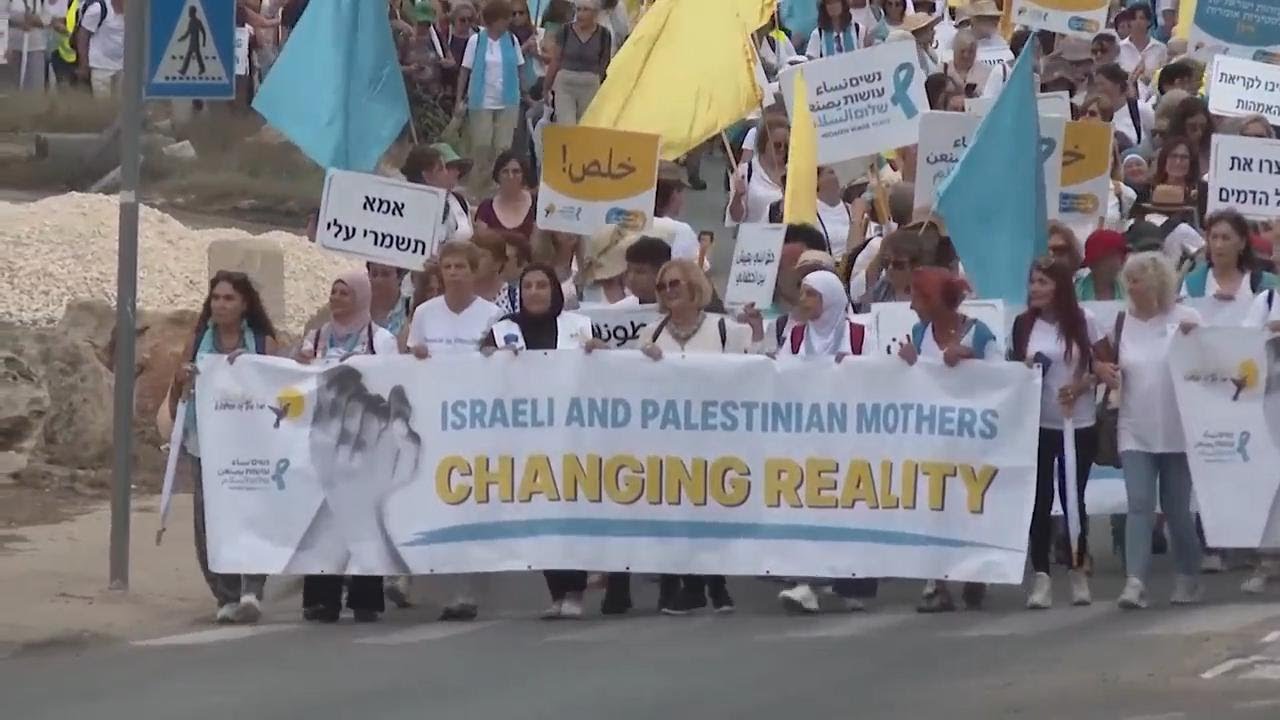 Hundreds of women march in Jerusalem calling for resolution to Israeli-Palestinian conflict