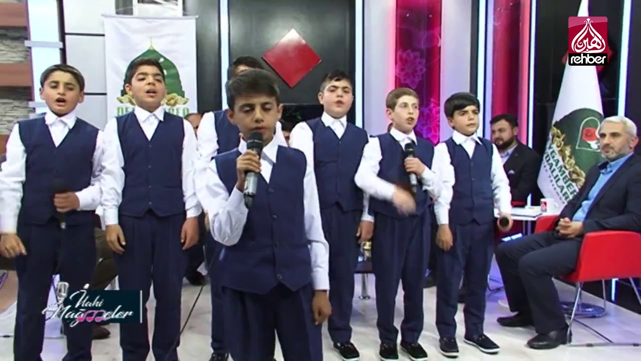Peygamber Sevdalıları İlahi Grubu | Muhammed Geliyor