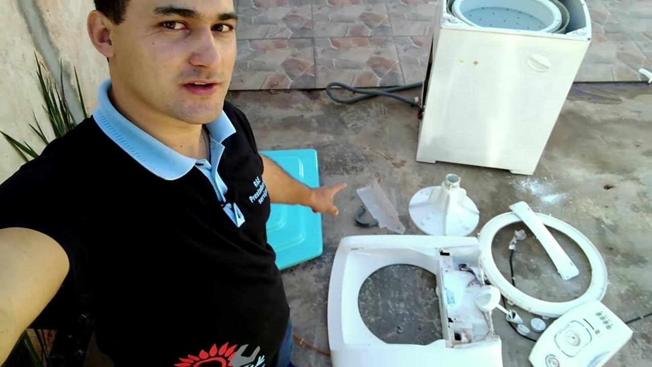Como fazer limpeza na máquina de lavar roupas em casa