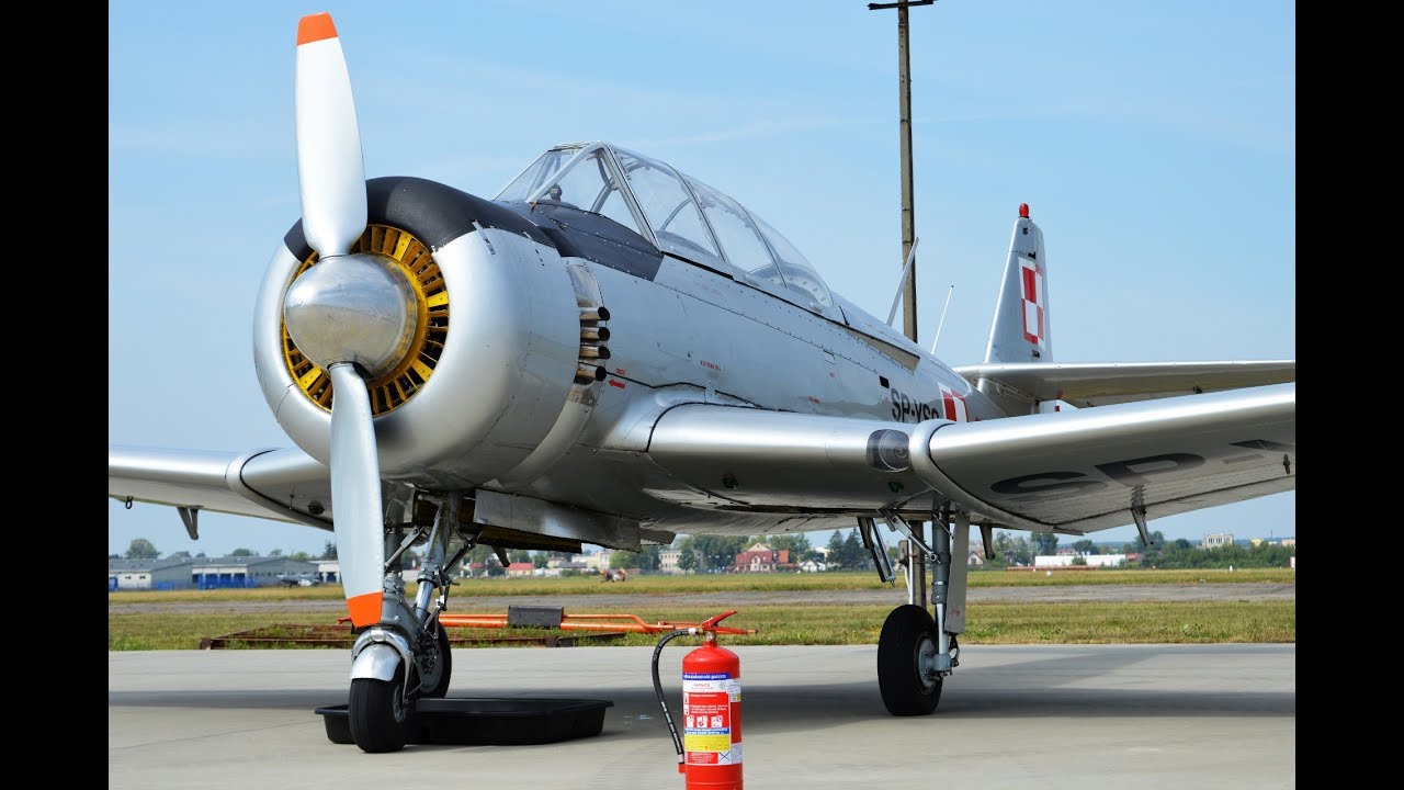 PZL TS-8 Bies (SP-YSS)  - Engine startup and taxing