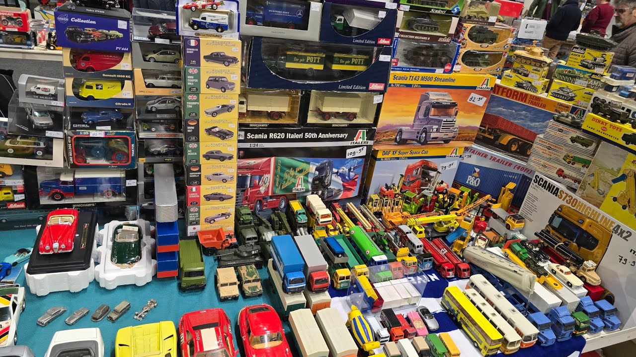 Let's search for Diecast Cars on the Biggest Diecast Car event in the world, Namac!