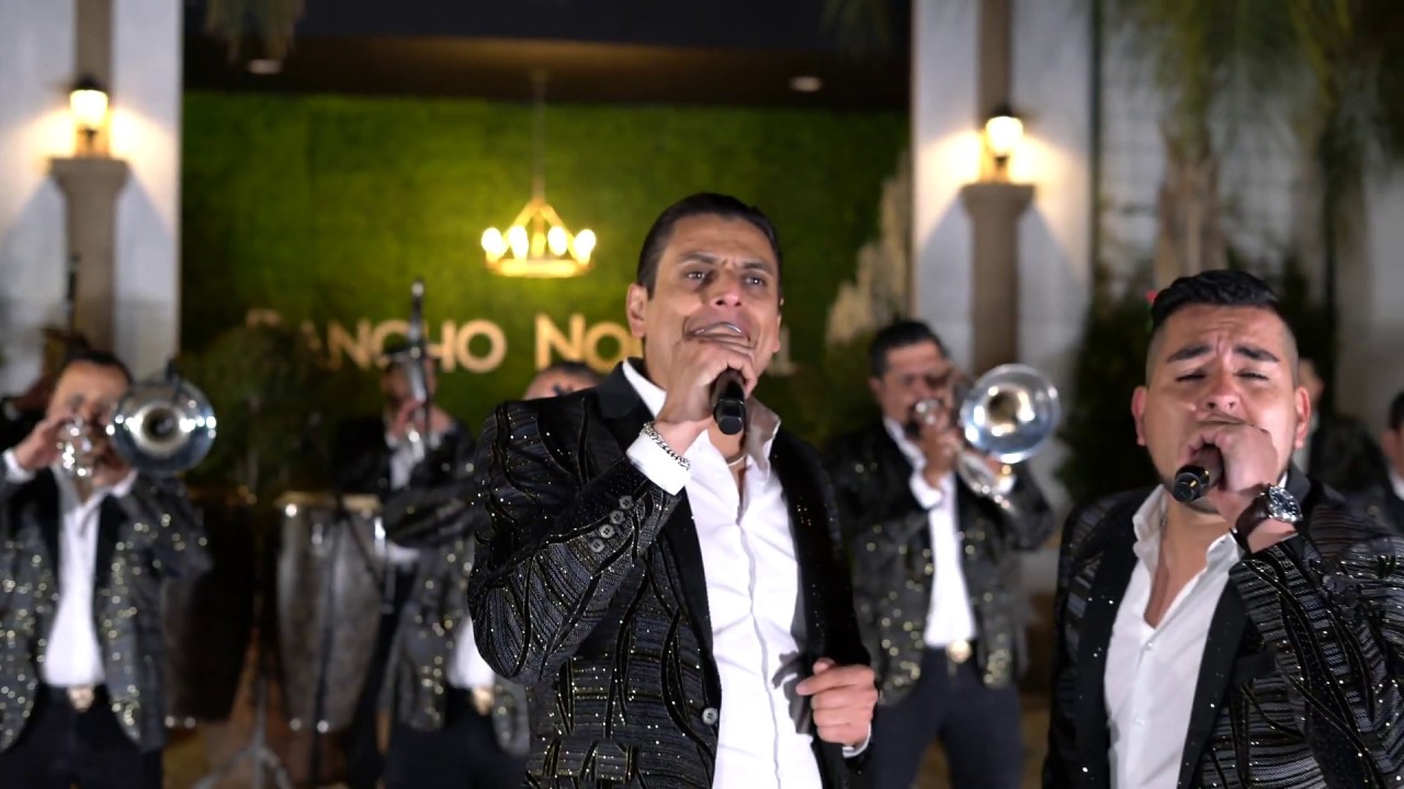 Popurri Rancheras - Banda Los Plebes De Sinaloa  (4 Meses  - El Ausente - La Feria De Las flores )