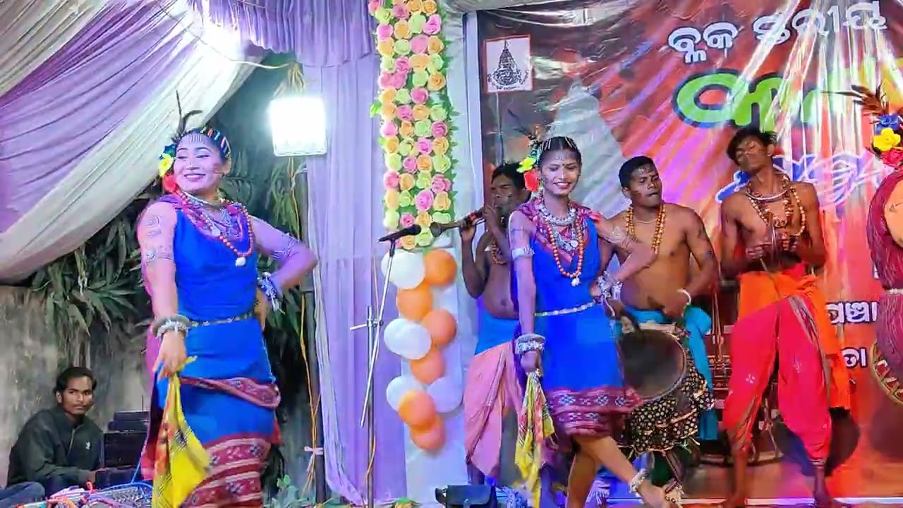 Singari jaesi Kalahandir bajana re ll  Dance performance 