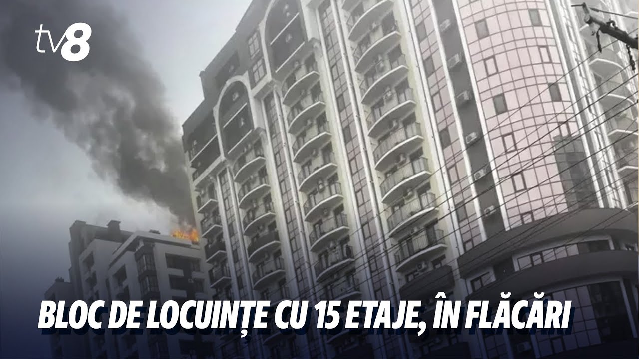 Incendiu pe acoperișul unui bloc de 15 etaje în zona Circului din Chișinău