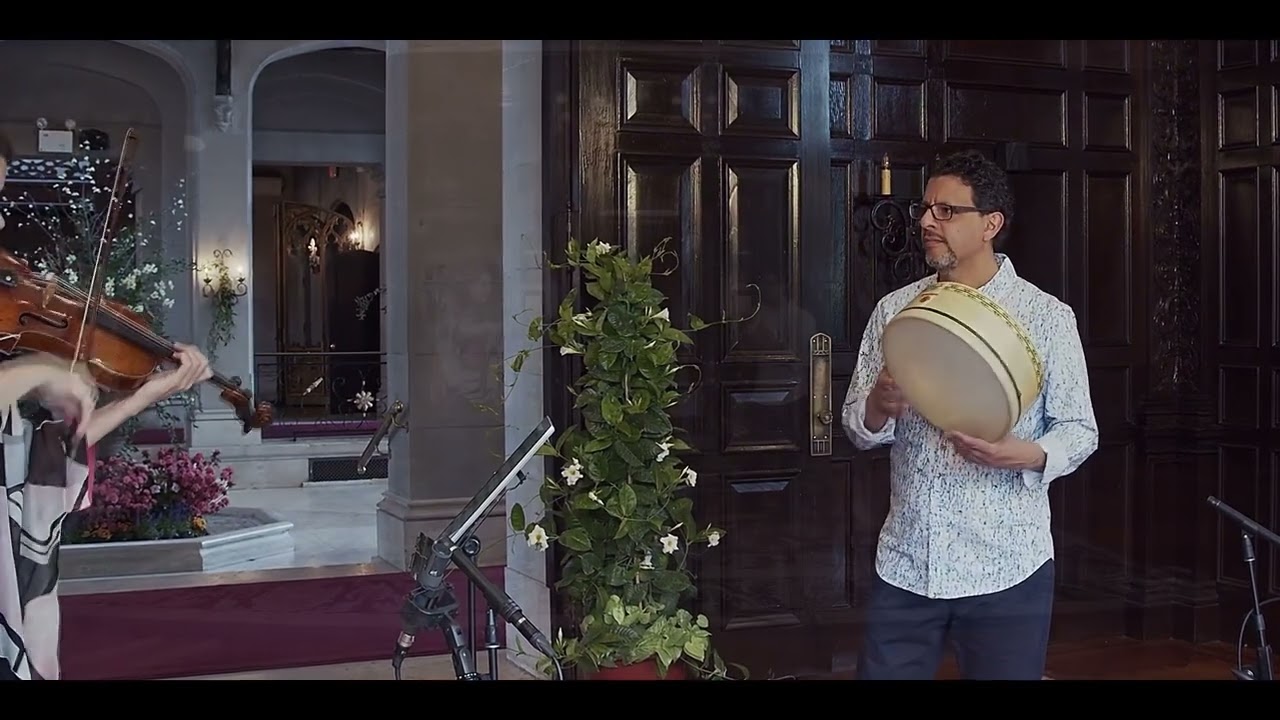 Homage for Frame Drum and Viola by Glen Velez