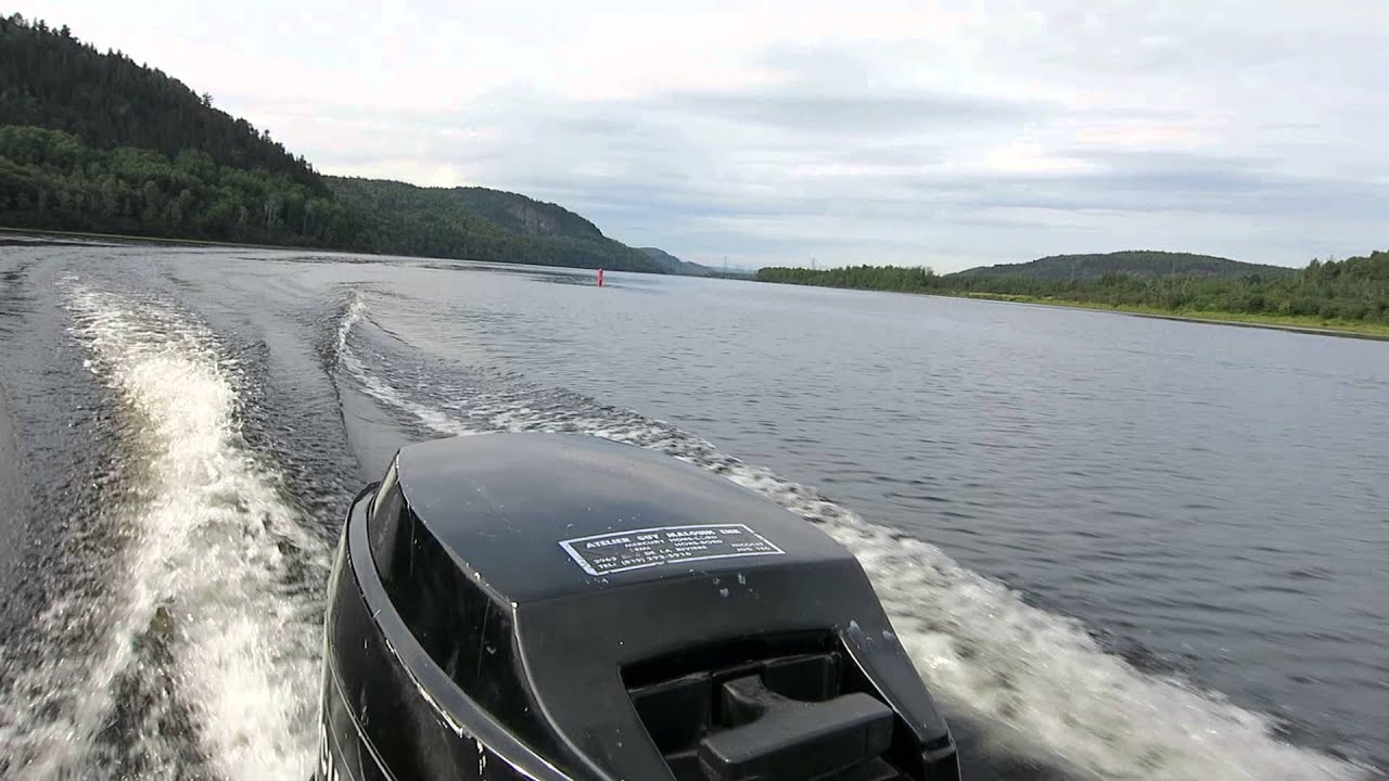 Down the Saint-Maurice river