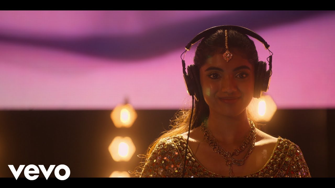 Marius de Vries, Pratibha Singh Baghel, Raj Pandit, Lauren Evans - It's All Music (from Spin)