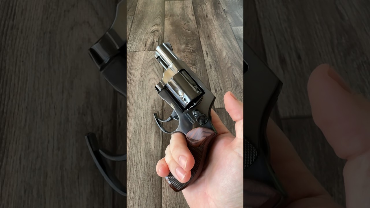 Револьвер Heritage «Fitz Special» Roscoe .38 +P