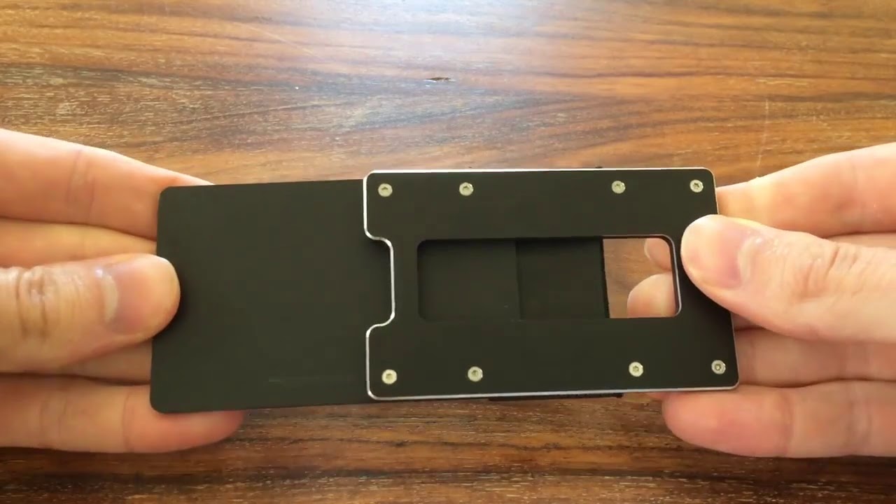 Aviator Wallet  | How to insert the Coin Holder