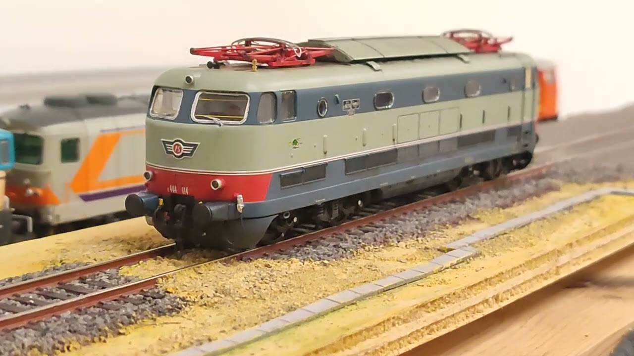 E444 114 Acme con Sound by CLtrain!!