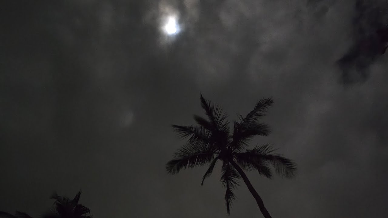Chill camping at Kokololio Beach Park 