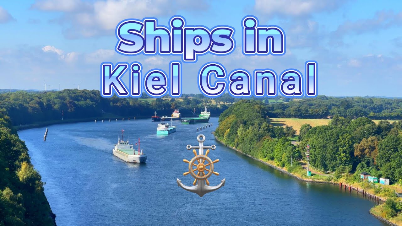 Ships in Kiel Canal , Alte Levensauer Hochbrücke