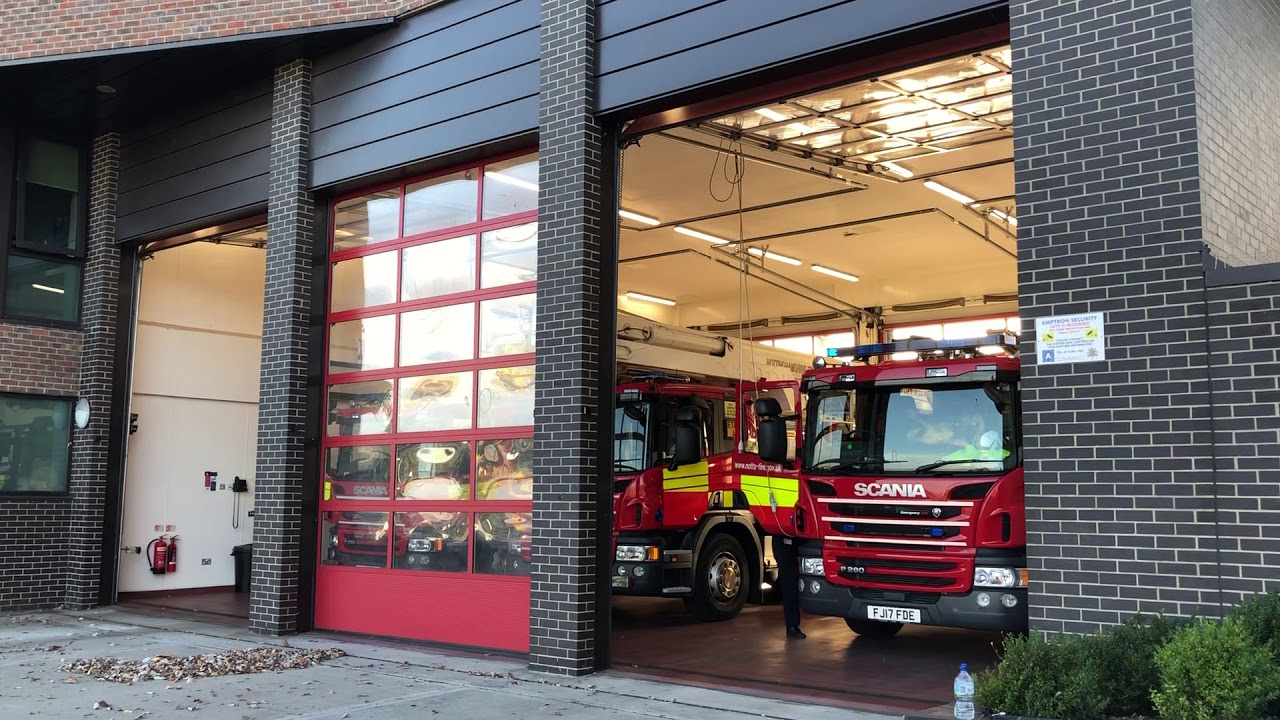 Nottingham fire and rescue service - London Rd ET03 P1 & ET03 P2