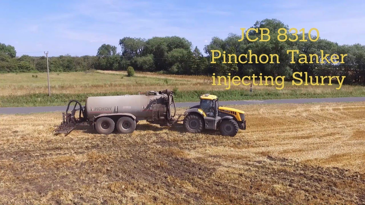JCB 8310 , Pinchon Tanker  injecting slurry