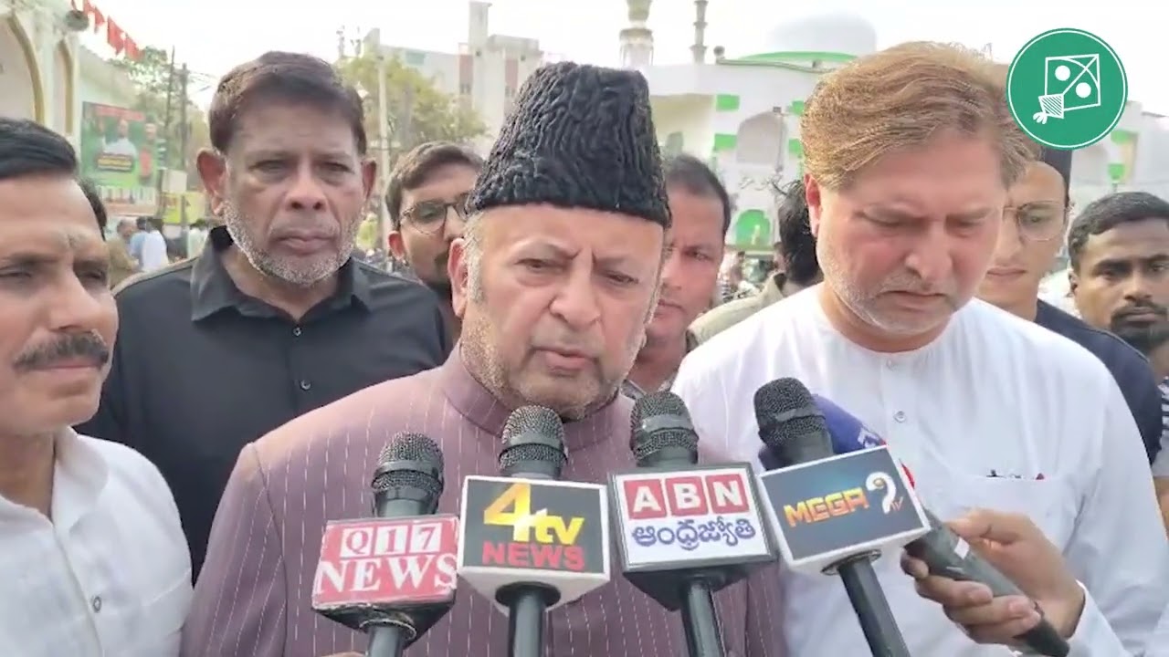 Hyderabad: AIMIM Legislators ki ehtejaaji rally me shirkat, Shaheed Ali Khamenei ko Pesh ki taaziyat