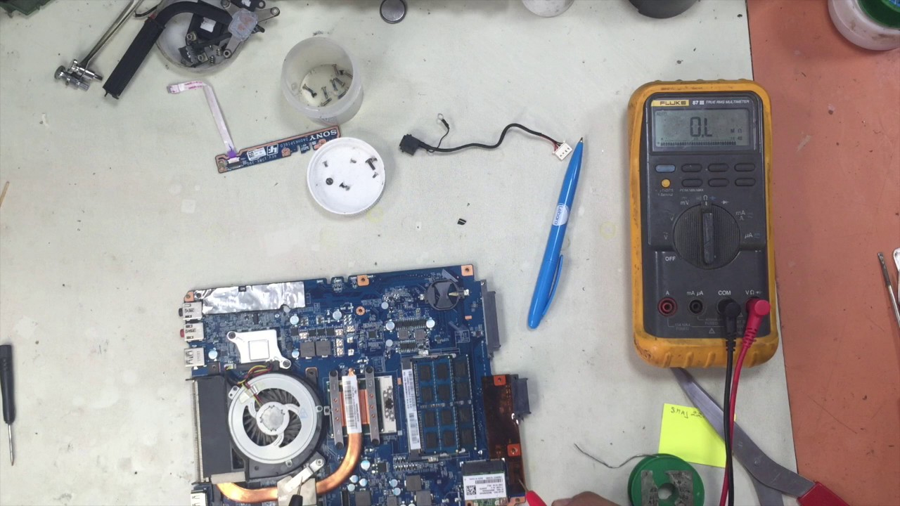 Reparación de Sony (Corto en Placa)
