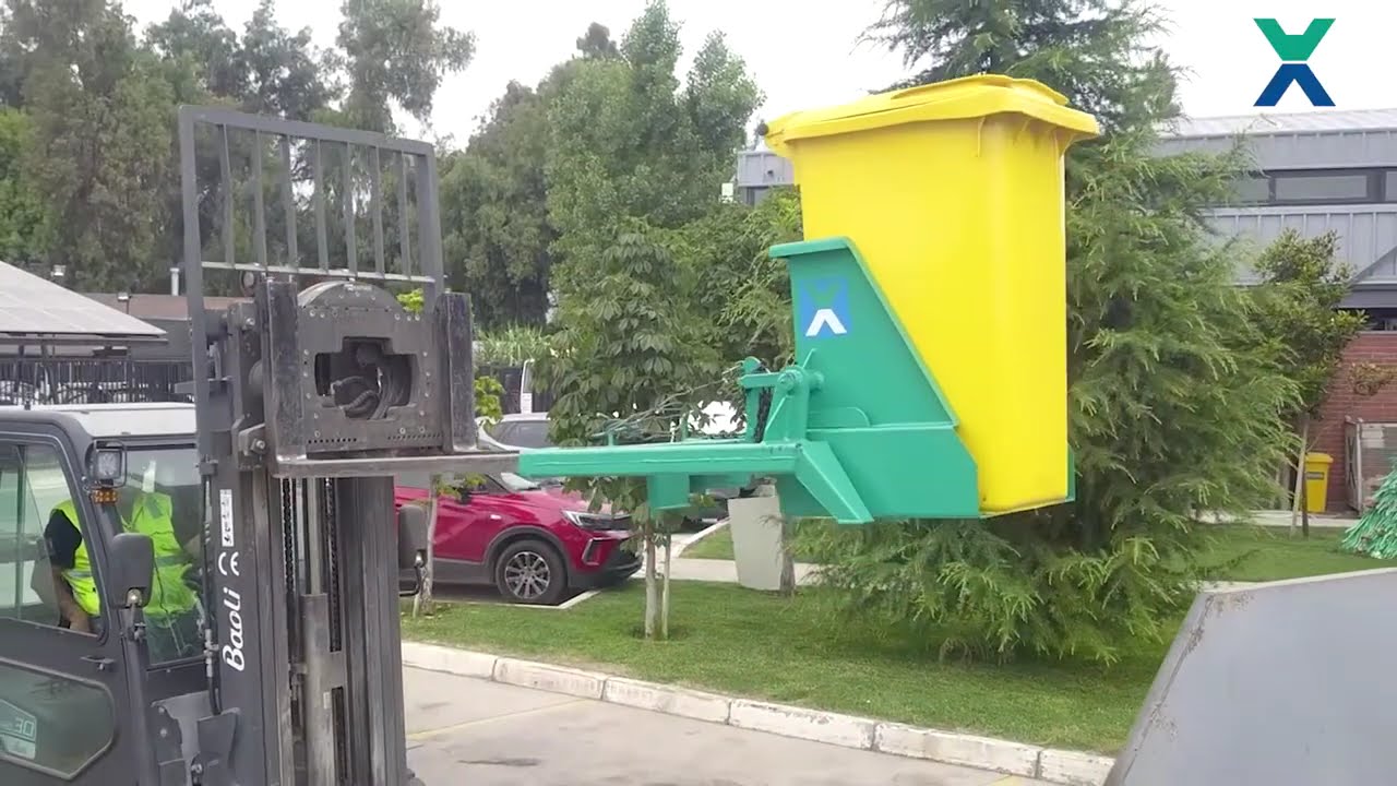 Volteador de contenedores plásticos de dos ruedas para grúa horquilla