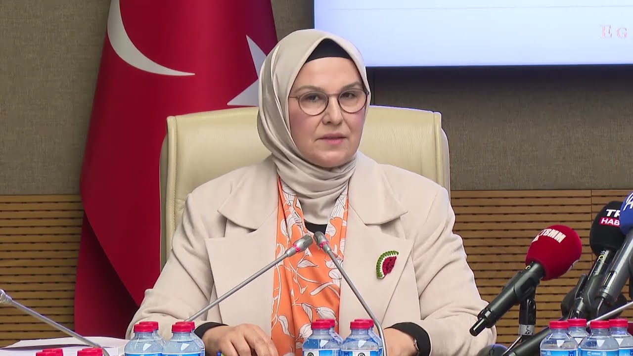 “Dijital Mecralarda Çocuklarımızı Bekleyen Tehdit ve Riskler”