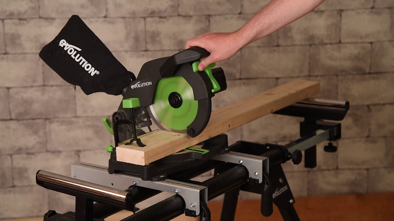 F210CMS TCT Multipurpose Compound Mitre Saw 210mm