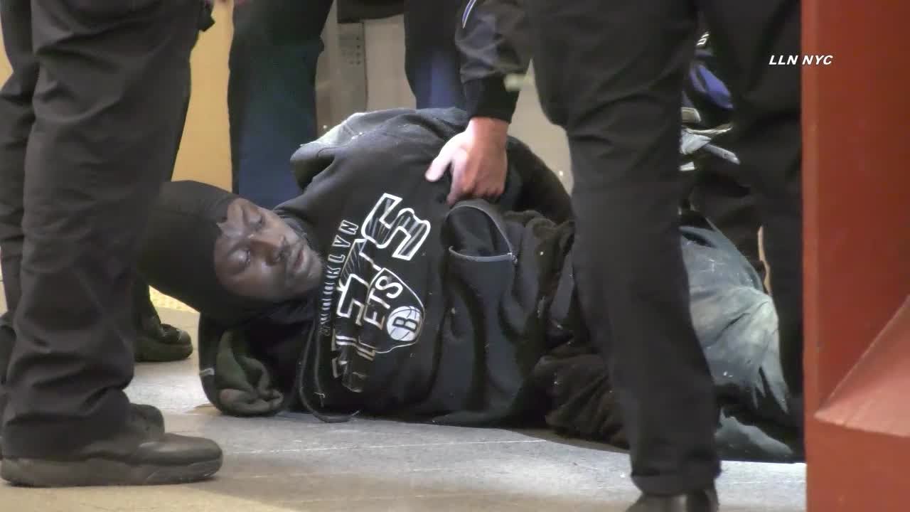 Man accused of hitting MTA worker in the head with a hammer