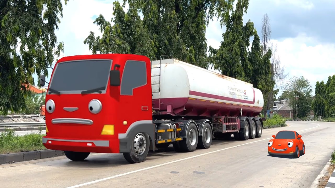 Disini Markas Truk Tangki Pertamina, Truk Towing, Truk Kontainer Mirip Frank Dan Sahabatnya Tayo