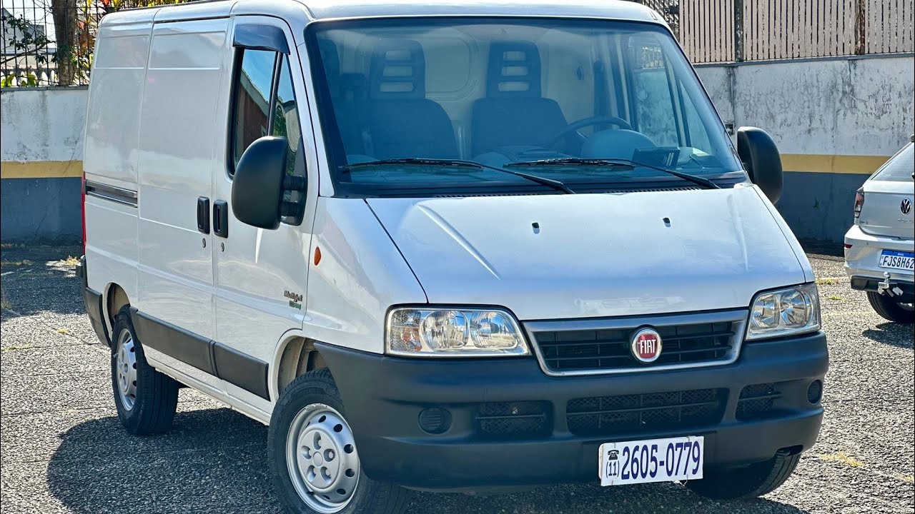 Fiat Ducato 2.3 Cargo Curto 7,5m³ (Teto Baixo) 2015