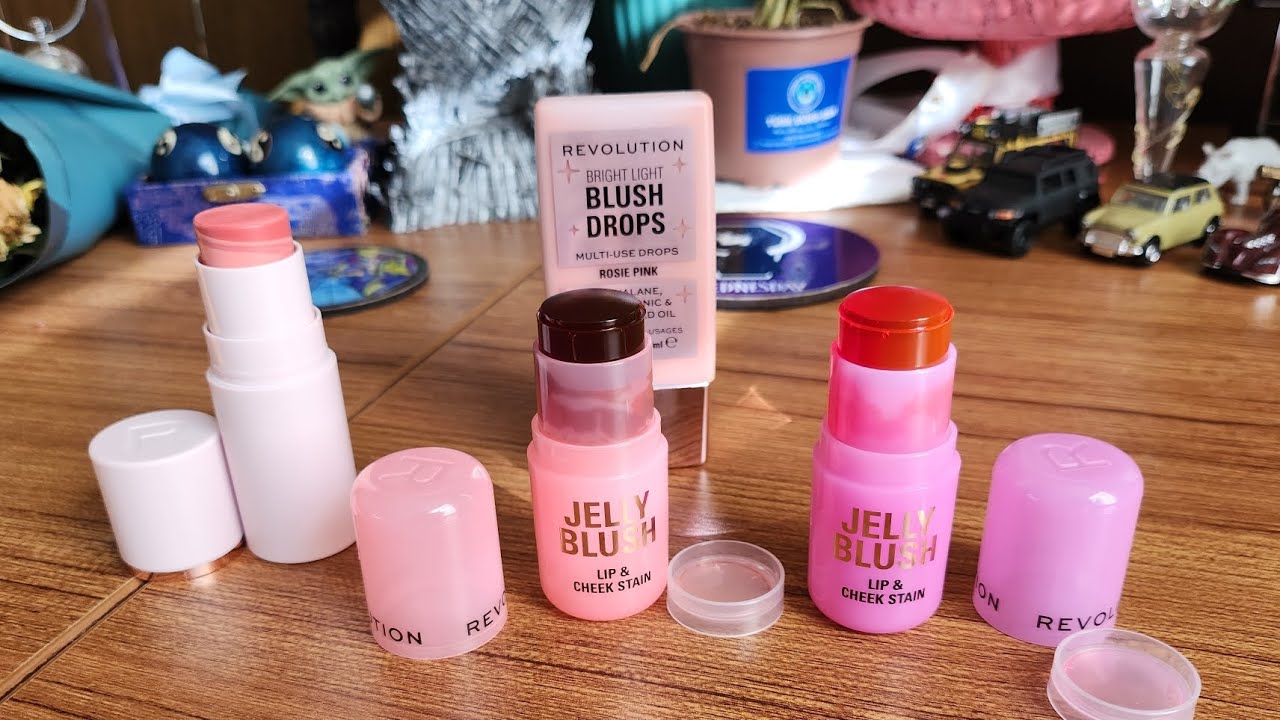 Revolution jelly blush