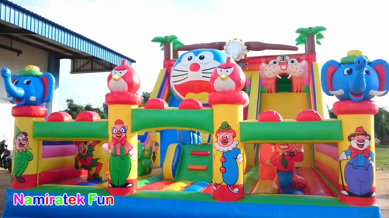 bermain di Istana Balon Doraemon Odong odong Mainan Anak banyak teman Kids Pool Fun Baloon Castle