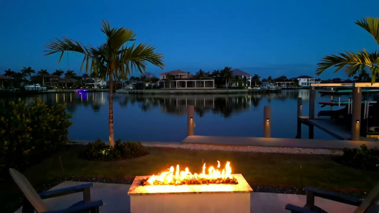 735 Fairlawn Ct Marco Island, FL 34145 - Michelle Thomas (239) 860-7176