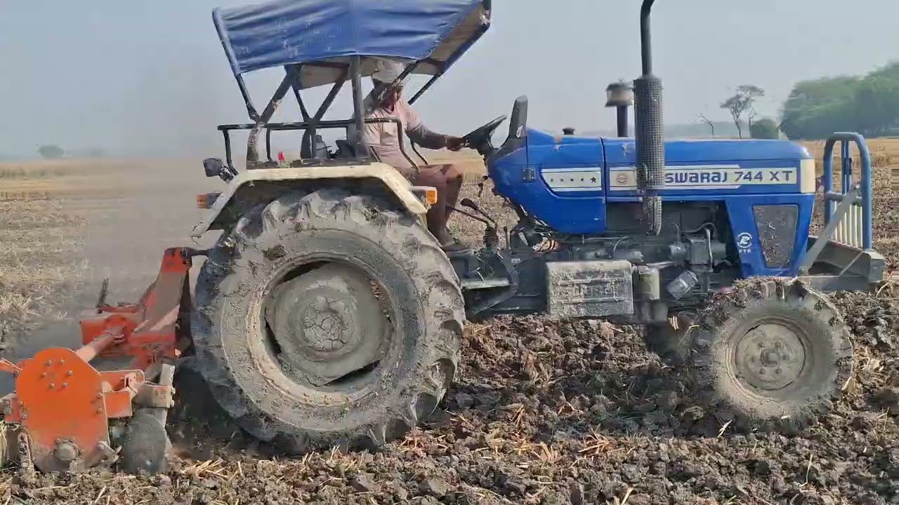 #Swaraj 744 xt fe rotavator performance on black soil