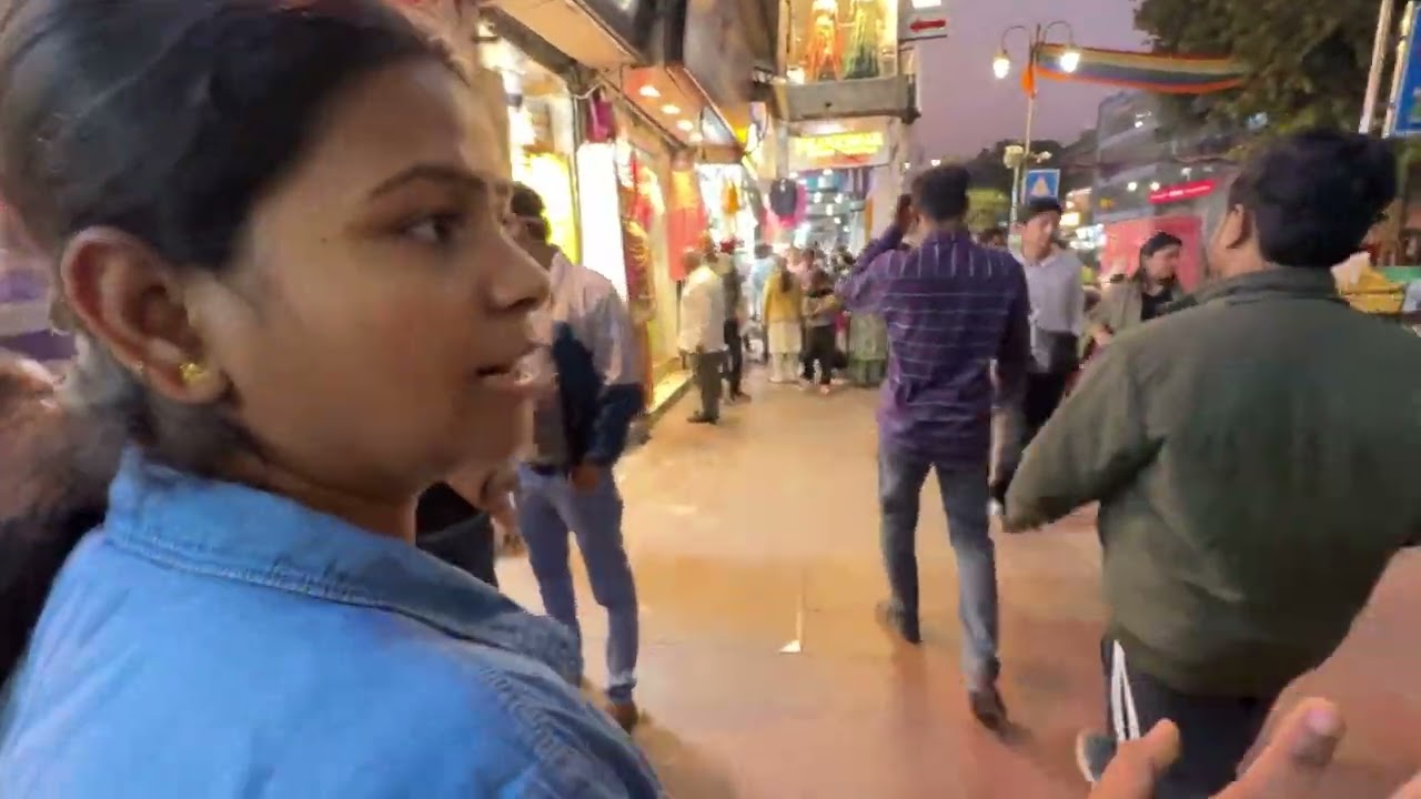 #chandni chowk @veenasweetgirl #shopping 