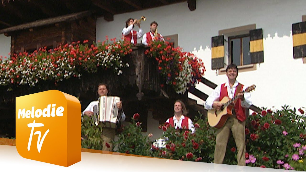 Orig. Südtiroler Spitzbuam - Heimat im Herzen (Offizielles Musikvideo)