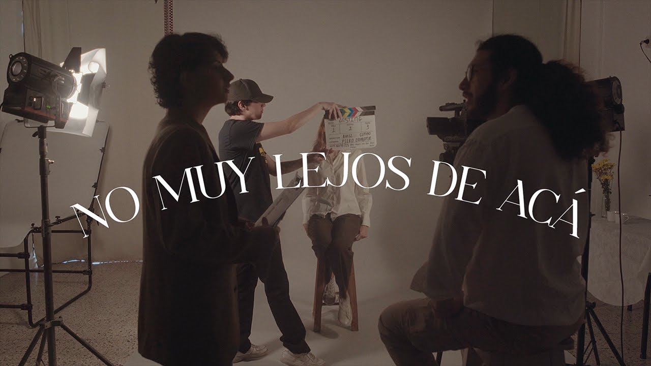 Aless - No Muy Lejos de Acá (Official Video)