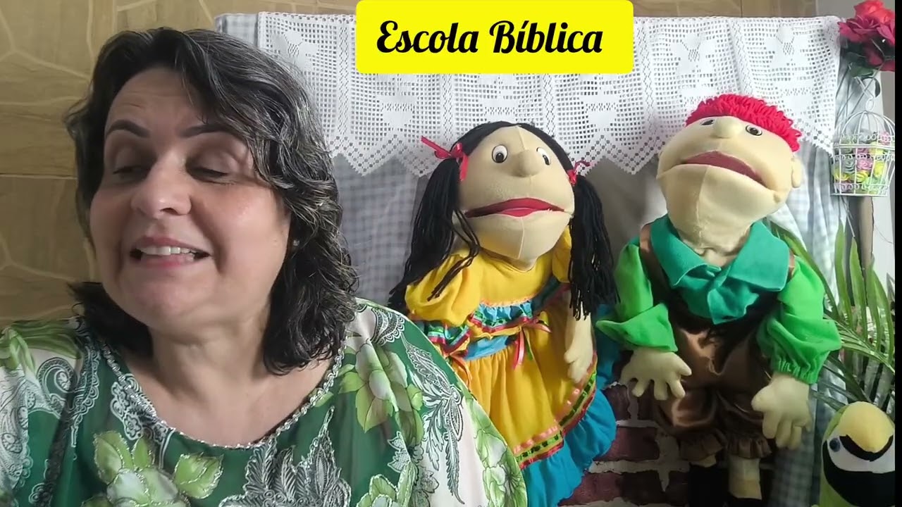 História Bíblica -  O livro de Deus nos fala de Jesus.