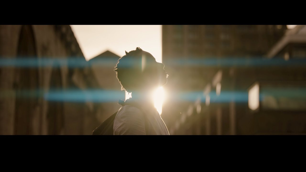 150mm SIRUI Anamorphic Lens - Cinematic
