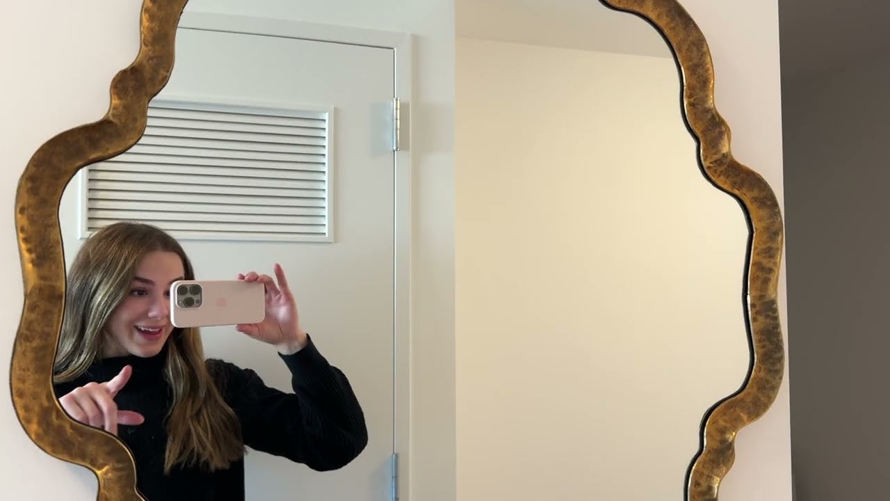 BEFORE - APARTMENT TOUR