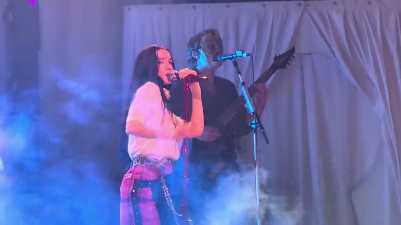 Poppy - crystallized (Live in Dallas)