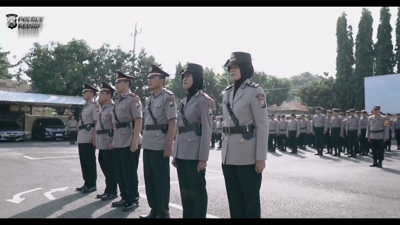 UPACARA SERTIJAB PJU DAN KAPOLSEK JAJARAN POLRES KEDIRI