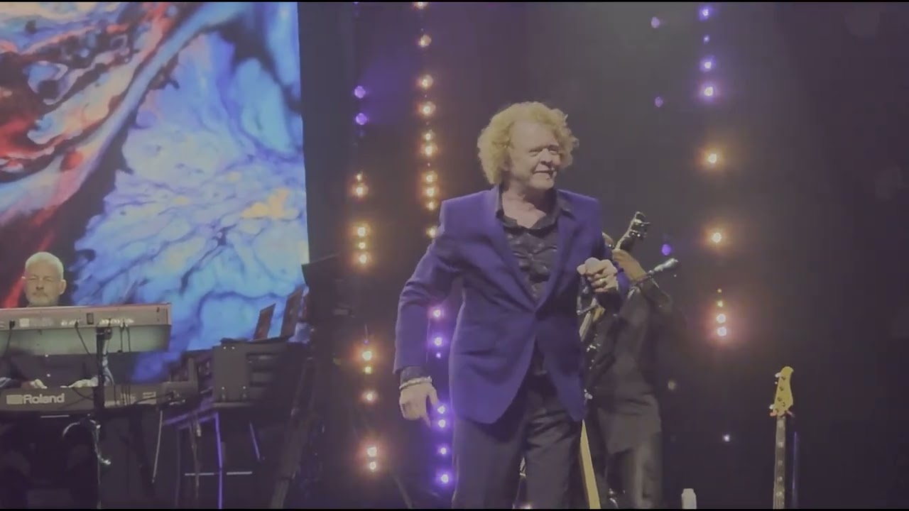 SIMPLY RED FARMASI ARENA 2025