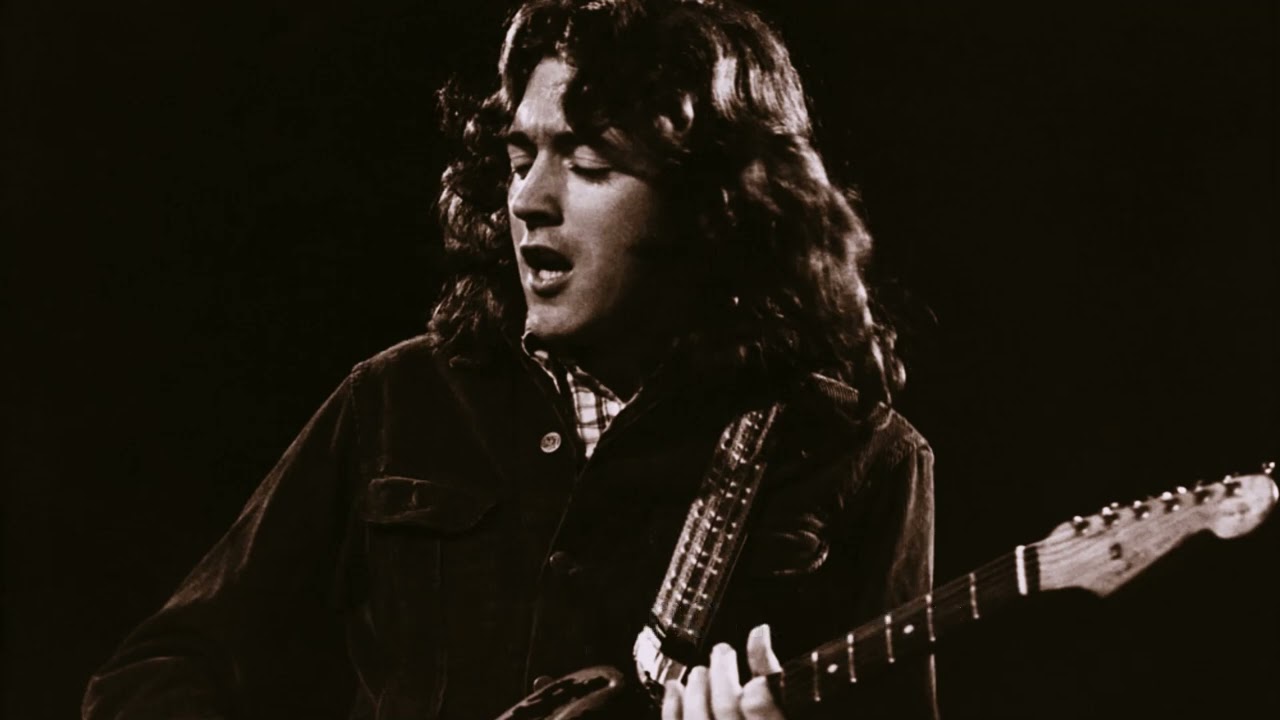Rory Gallagher - Moonchild (1976) - Lyrics