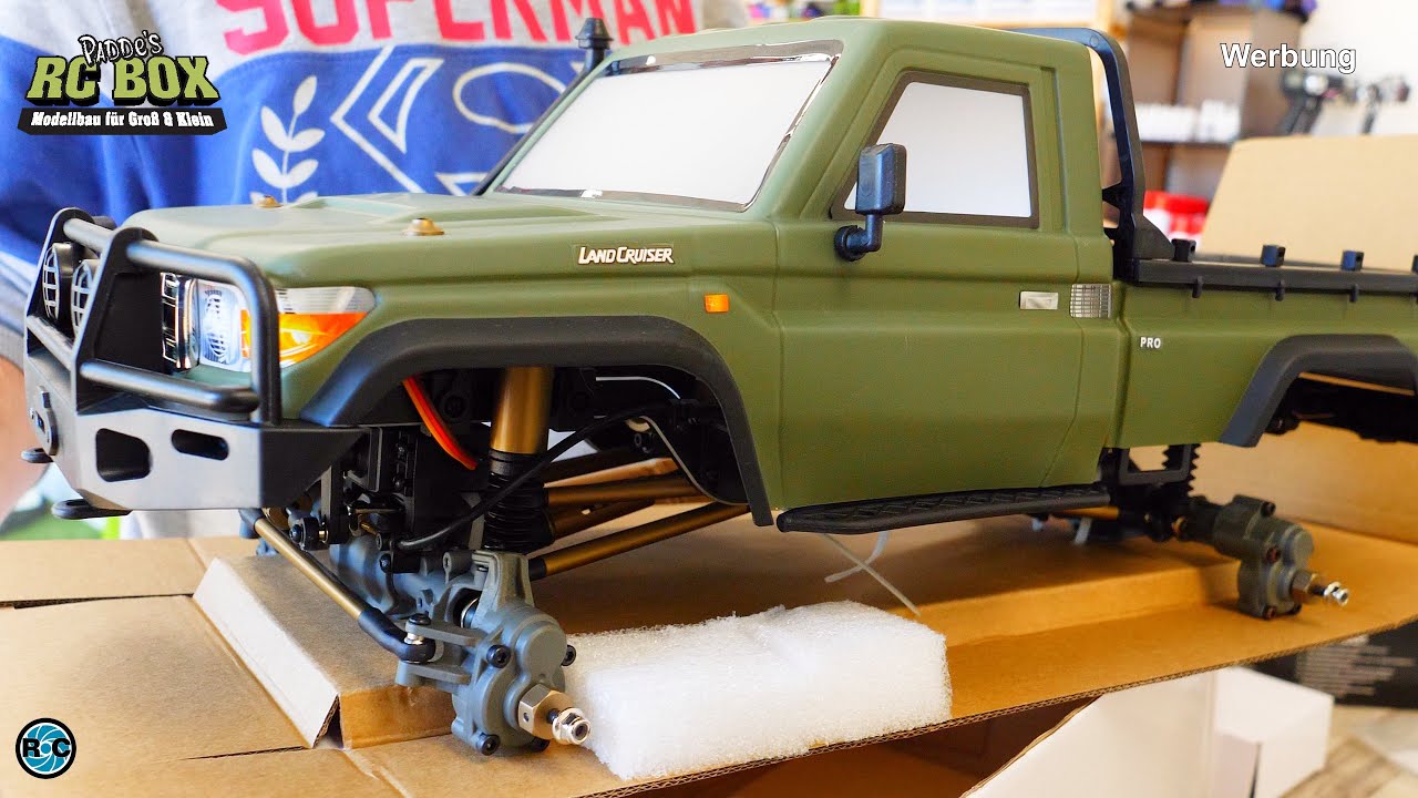 AMXRock RCX10BS 1/10 Scale RTR Crawler Pick Up Military green | Unboxing