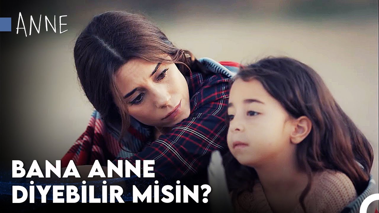 Zeynep ile Melek'in Duygusal Anları - Anne