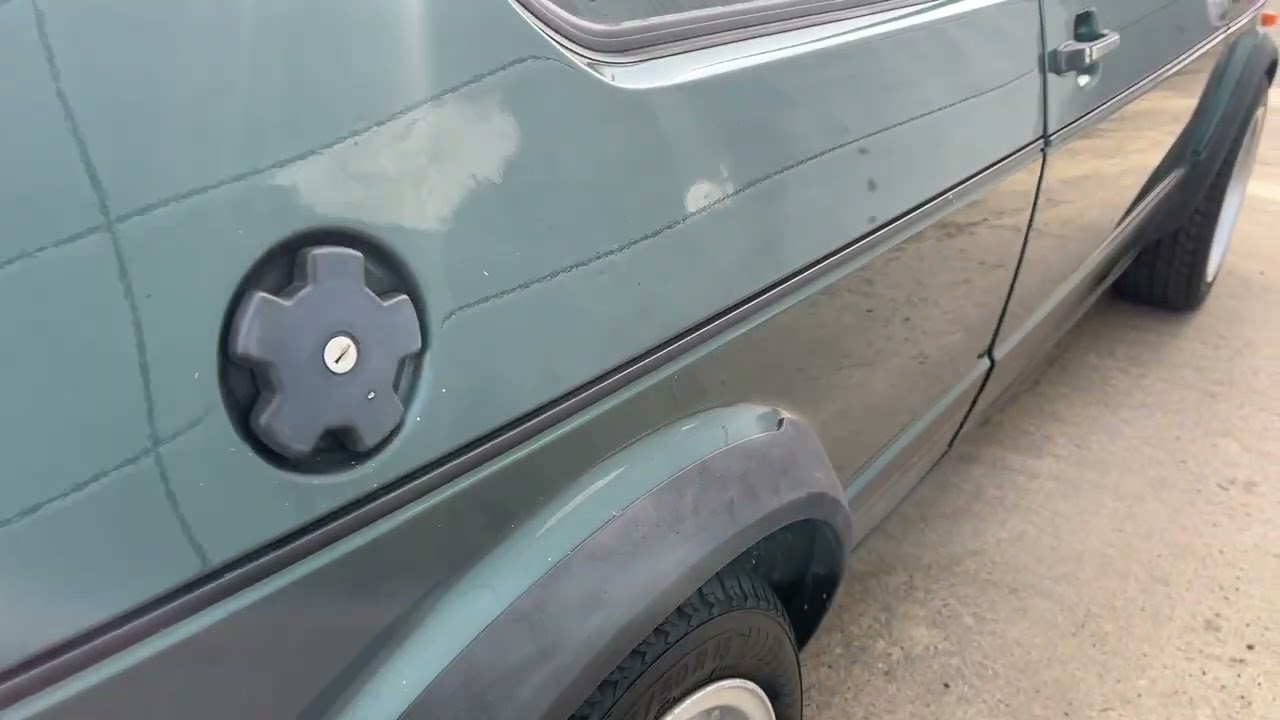 Golf 1 GTI 1800 - 1983 -  Benzin.fr